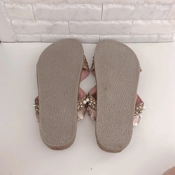 FREE PEOPLE Moon Child Embellished Slide Sandal In Rose Gold Beaded Size 40 - Picture 7 of 8